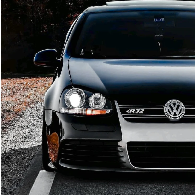 Logo R32 VW Golf - Image 3